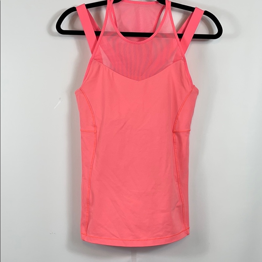 Lululemon sheer athletic top w/ soft bra sz small